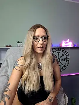 Janina Secrets online show from March 2025 08:13:01 AM