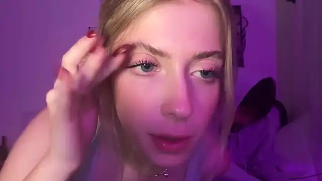 sinfulblonde1 online show from March 2025 07:58:02 AM