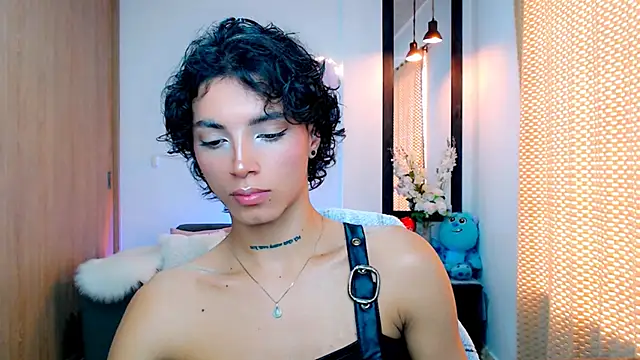 Snapshot of nilam_valker chatting on March 2025 05:37:01 PM nilam valker online show from March 2025 05:37:01 PM