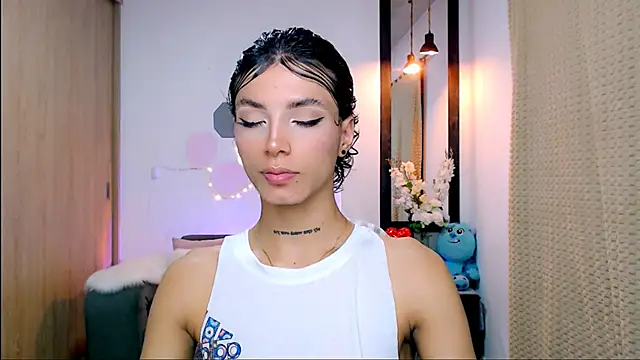 Snapshot of nilam_valker chatting on March 2025 02:50:01 AM nilam valker online show from March 2025 02:50:01 AM