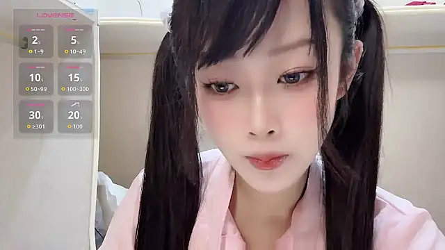 Snapshot of yueyue2003 chatting on May 2026 12:34:02 PM yueyue2003 online show from May 2026 12:34:02 PM