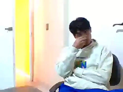 chico pollaa online show from September 2025 09:30:01 PM