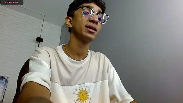 Martin Linares online show from February 2025 01:41:01 PM