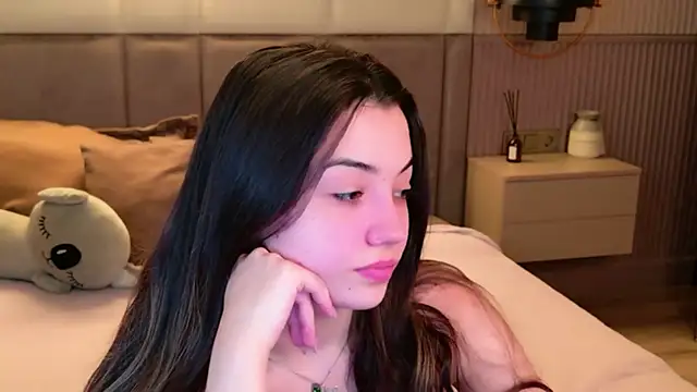 Alice Deleon online show from November 2025 10:54:02 AM