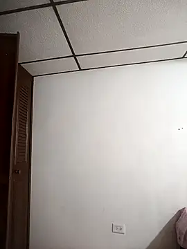 EmmaSulivan online show from December 2025 10:21:02 AM