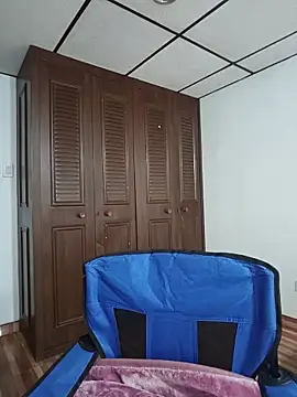 Snapshot of EmmaSulivan chatting on February 2026 12:06:02 AM EmmaSulivan online show from February 2026 12:06:02 AM