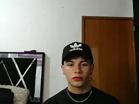 Smith boy 25 online show from March 2025 09:59:02 PM