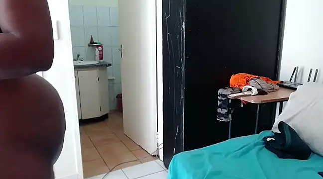 Snapshot of DIVAASS1 chatting on March 2025 08:08:01 AM DIVAASS1 online show from March 2025 08:08:01 AM