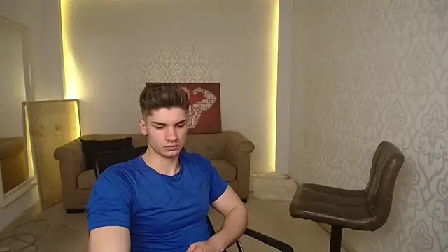 MaxKaiden online show from March 2025 12:29:01 PM