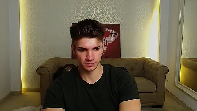 MaxKaiden online show from September 2025 04:45:01 AM