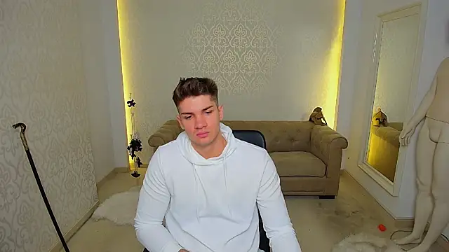 MaxKaiden online show from November 2025 05:41:02 AM