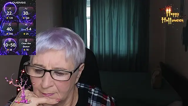 Sandra Snowflake online show from October 2025 11:44:02 AM