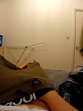 Snapshot of Eusuntnoulgigolo chatting on February 2026 08:23:01 PM Eusuntnoulgigolo online show from February 2026 08:23:01 PM