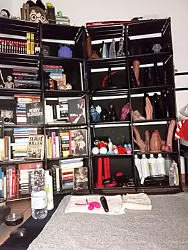 MirianaB online show from October 2025 03:05:02 PM