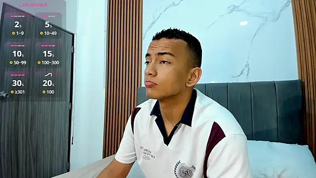 Rafa2004Cruz online show from September 2025 11:55:02 AM