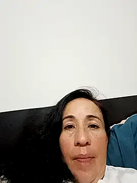 Coeur de luxure online show from March 2025 04:46:01 PM