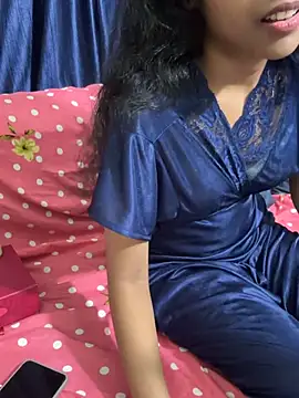 PreetyKitten online show from July 2026 03:39:01 PM