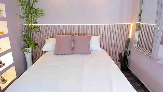 Snapshot of GeorginaReyes chatting on February 2026 10:47:01 PM GeorginaReyes online show from February 2026 10:47:01 PM