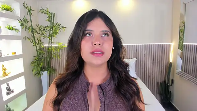 Snapshot of GeorginaReyes chatting on May 2026 10:16:02 PM GeorginaReyes online show from May 2026 10:16:02 PM
