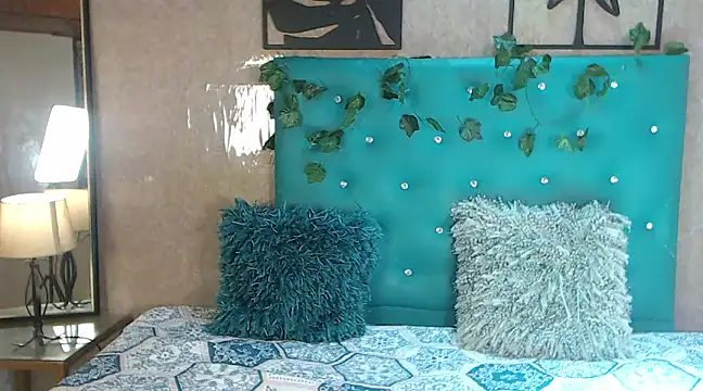 LiamAndrewzz online show from March 2025 05:34:02 PM