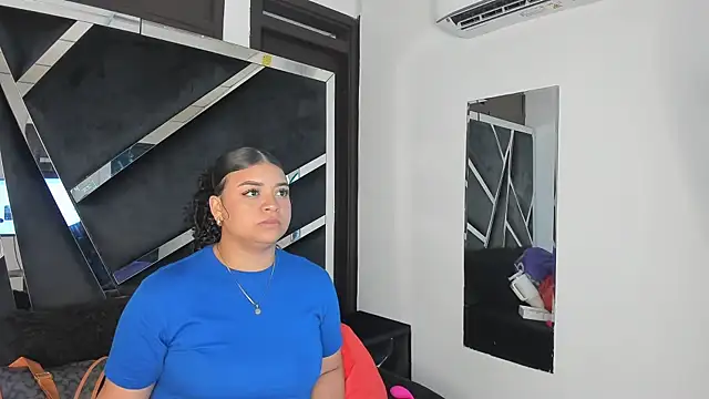 Rubyxht online show from October 2025 12:37:02 PM