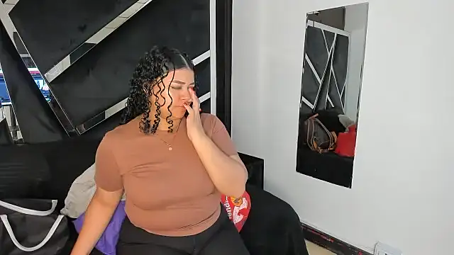 Rubyxht online show from November 2025 12:38:02 PM