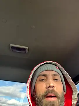 QueenM3 online show from November 2025 07:27:01 PM