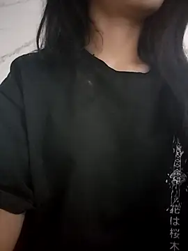 Snapshot of ElaRuil69 chatting on October 2025 03:18:01 AM ElaRuil69 online show from October 2025 03:18:01 AM