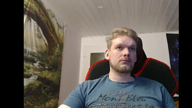 Justforfunc123 online show from May 2026 03:33:01 AM
