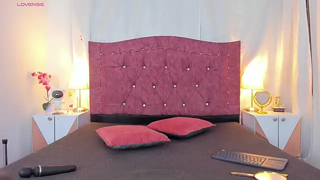 ValentinaGuerra online show from November 2025 02:23:01 AM