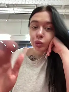 AlishaPrettyBlade online show from March 2025 06:37:01 AM