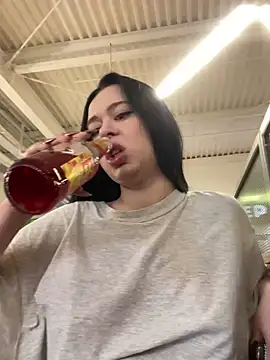 AlishaPrettyBlade online show from March 2025 06:21:02 AM