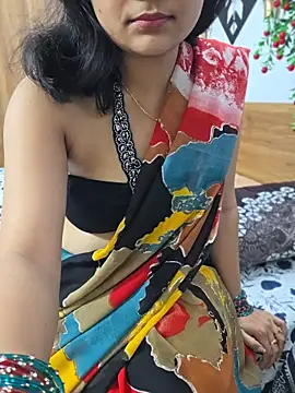 Snapshot of RealcoupleP chatting on May 2026 05:17:02 PM RealcoupleP online show from May 2026 05:17:02 PM