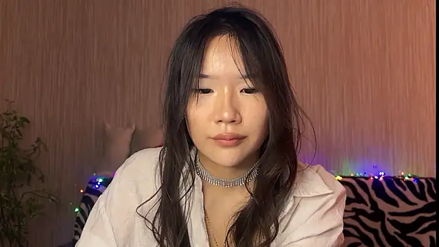 Asian Vi online show from March 2025 08:07:01 AM