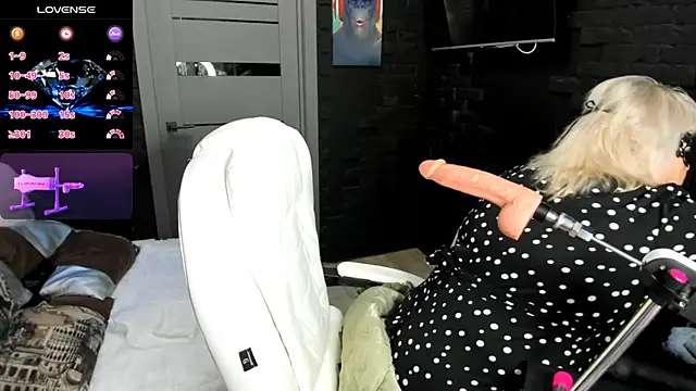 LaylaLayla7 online show from September 2025 07:52:02 AM