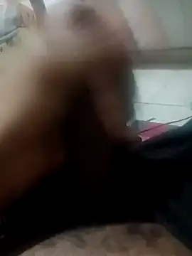 Snapshot of Delavia chatting on February 2025 01:20:01 AM Delavia online show from February 2025 01:20:01 AM