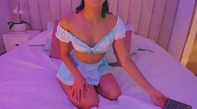 miss martiina online show from March 2025 02:37:02 AM