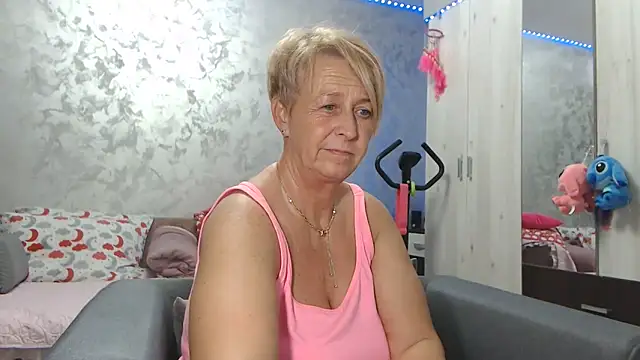 RosesandLillies online show from May 2026 05:10:01 PM