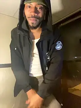 Cruzz003 online show from January 2026 04:26:02 AM