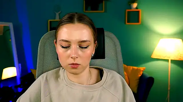 JenniferGraces online show from March 2025 12:25:01 PM