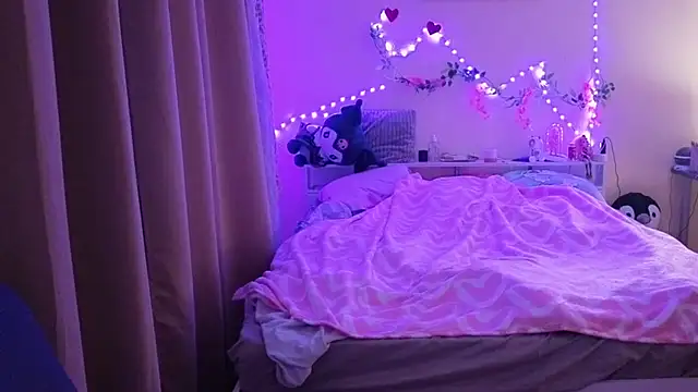 boozekirs  online show from February 2026 02:30:01 AM