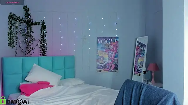 boozekirs  online show from March 2026 03:00:01 AM