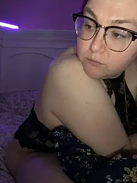 HTXBELLE online show from February 2025 09:42:02 AM