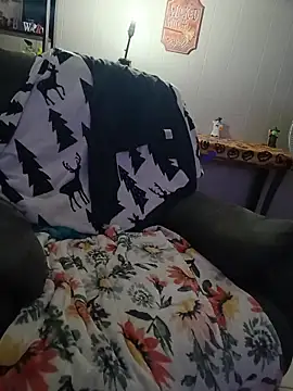 HTXBELLE online show from November 2025 05:43:02 AM