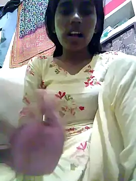 Snapshot of SEXY-boudi43 chatting on March 2025 04:34:02 AM SEXY-boudi43 online show from March 2025 04:34:02 AM