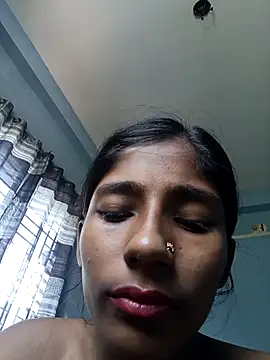 Snapshot of SEXY-boudi43 chatting on October 2025 03:58:02 AM SEXY-boudi43 online show from October 2025 03:58:02 AM