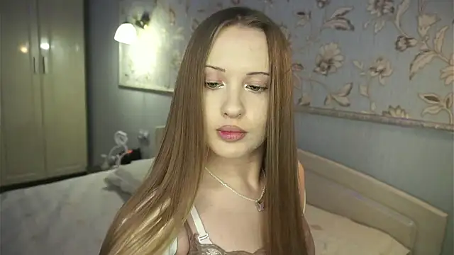 QuennaCoote online show from June 2026 08:39:02 AM