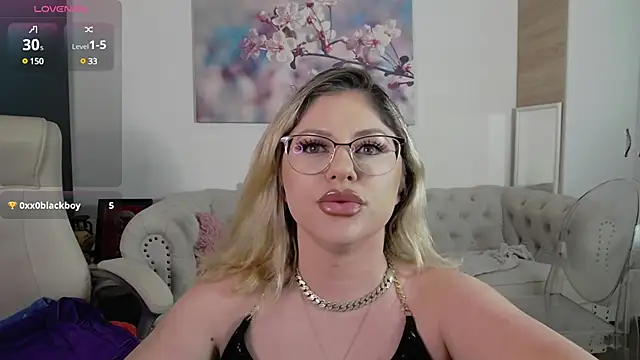 Snapshot of JanelleBrown_ chatting on March 2025 04:44:02 PM JanelleBrown online show from March 2025 04:44:02 PM