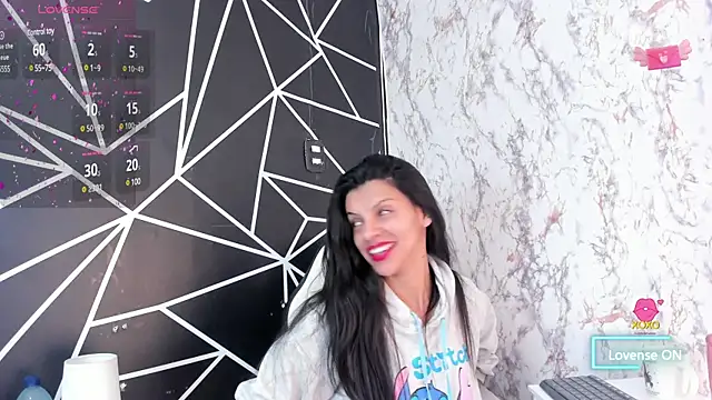 Snapshot of aitana_garcia_ chatting on March 2025 12:11:02 PM aitana garcia online show from March 2025 12:11:02 PM