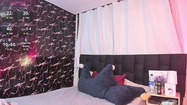 Snapshot of aitana_garcia_ chatting on October 2025 09:07:02 AM aitana garcia online show from October 2025 09:07:02 AM